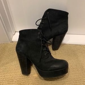 Steve Madden chunky heeled booties
